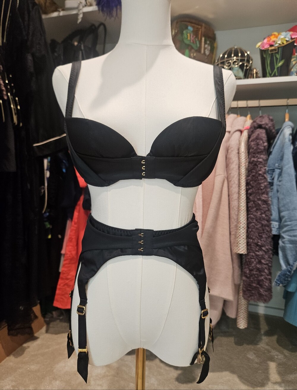 Agent Provocateur Jena Suspenders/Garter Belt - Picture 3 of 8
